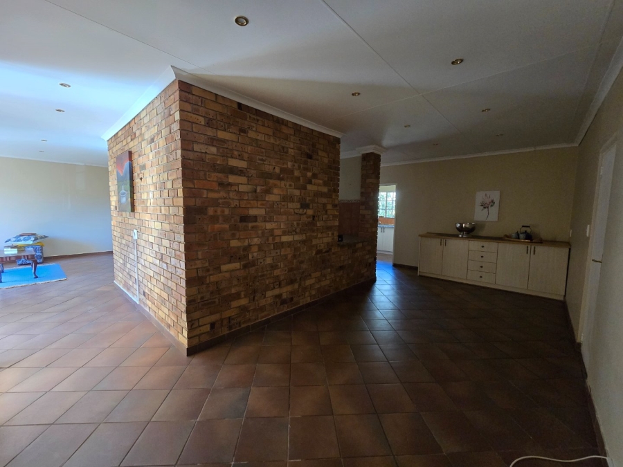 4 Bedroom Property for Sale in Dan Pienaar Free State